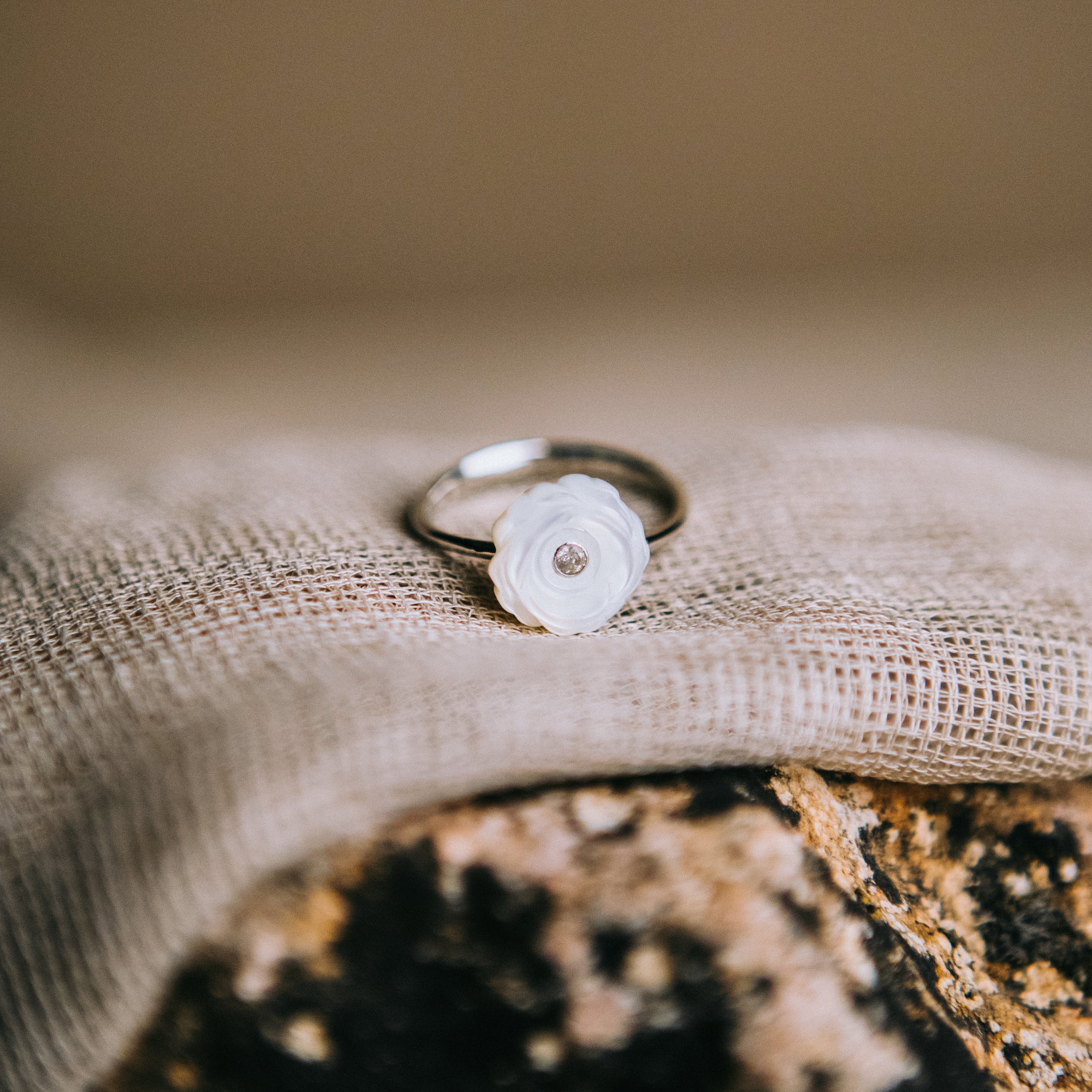 Anillo Rose nácar